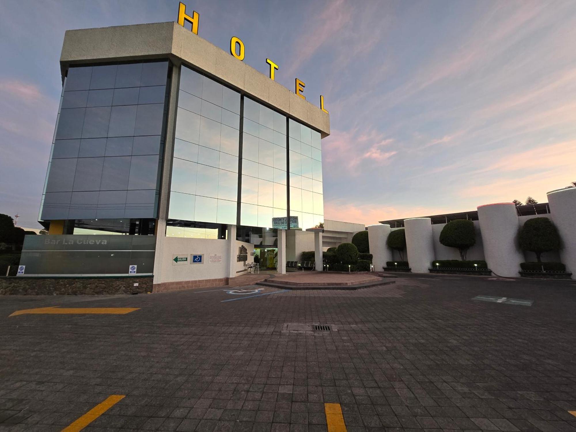 Hotel Alcampo Miranda Экстерьер фото